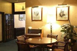 Otel Monclus